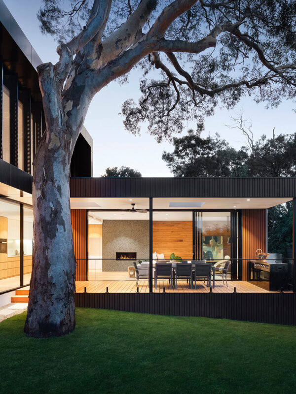 r-architecture-Cn87TISYij8-unsplash r-architecture-Cn87TISYij8-unsplash