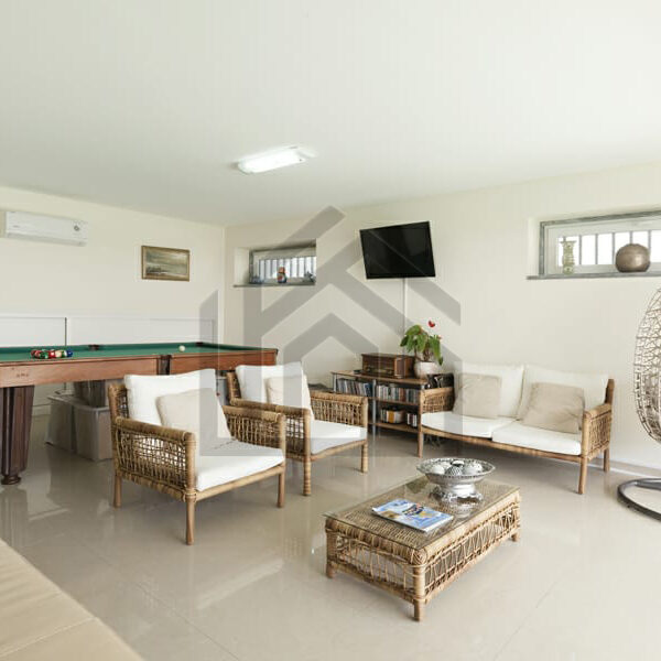 BC (33)-min BC (33)-min