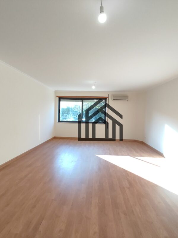 Montijo (27) Montijo (27)