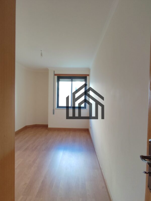 Montijo (30) Montijo (30)