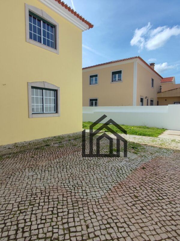 1740655954414 1740655954414