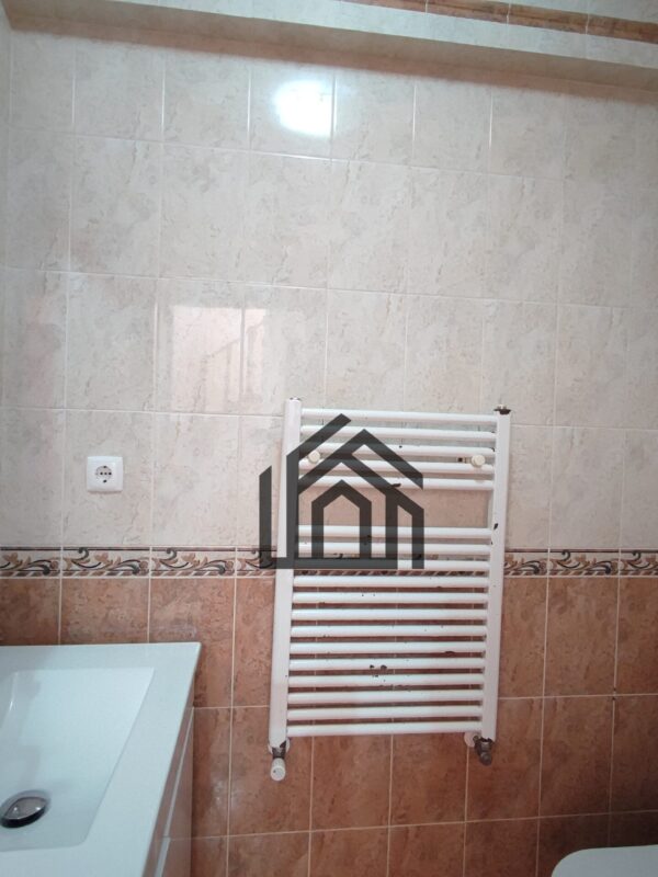 1740655954577 1740655954577