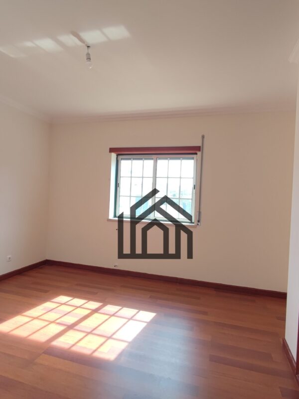 1740655954613 1740655954613