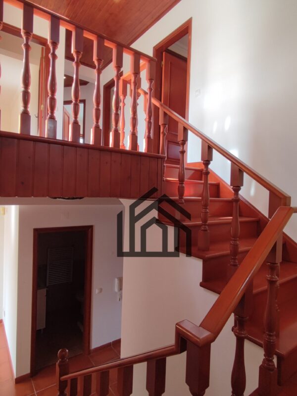 1740655954745 1740655954745