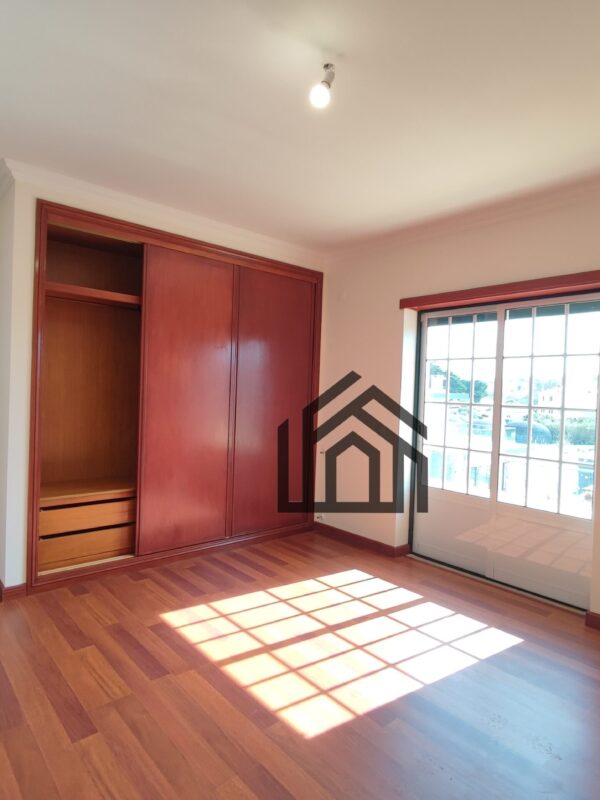 1740655954782 1740655954782