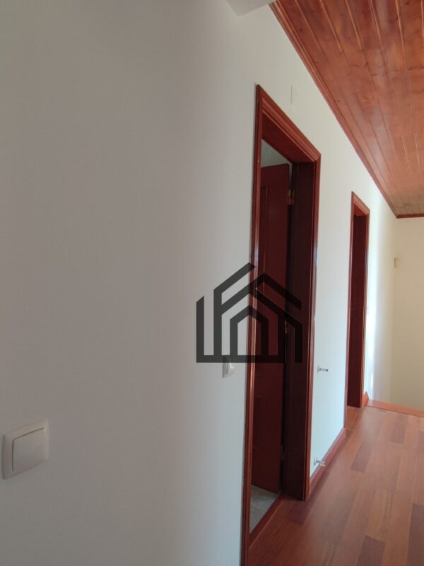 1740655954841 1740655954841