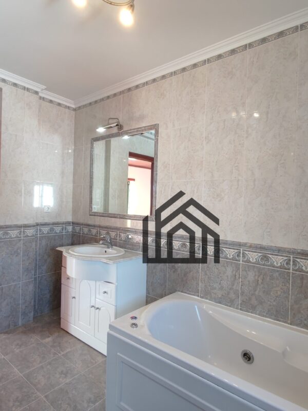 1740655954890 1740655954890