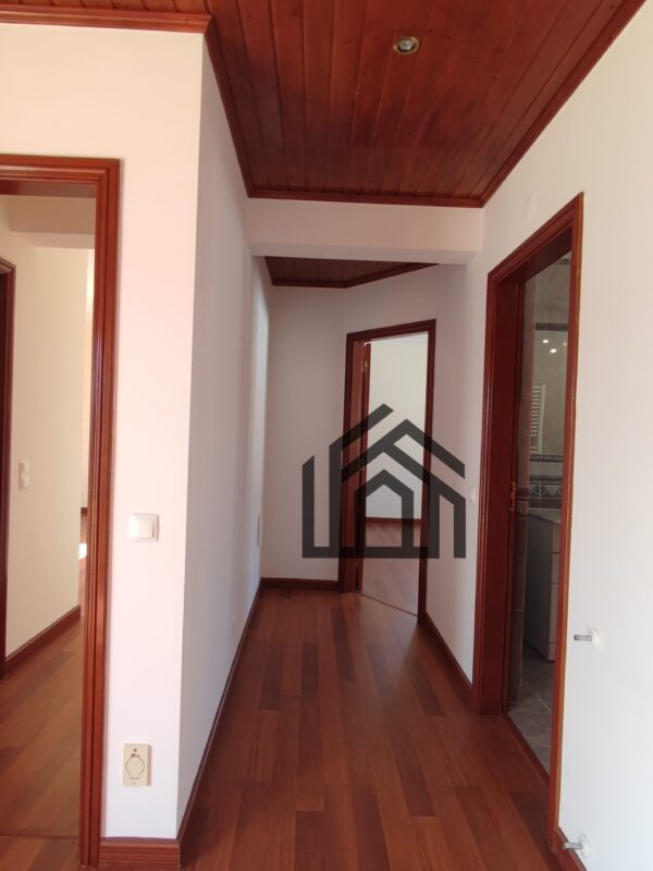 1740655954955 1740655954955