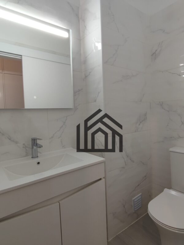 CP_1011 (16) CP_1011 (16)