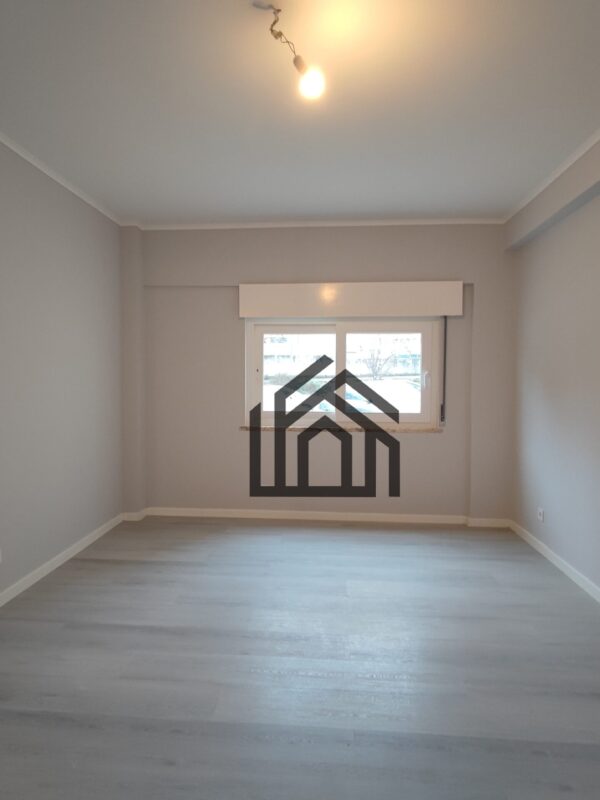 CP_1011 (18) CP_1011 (18)