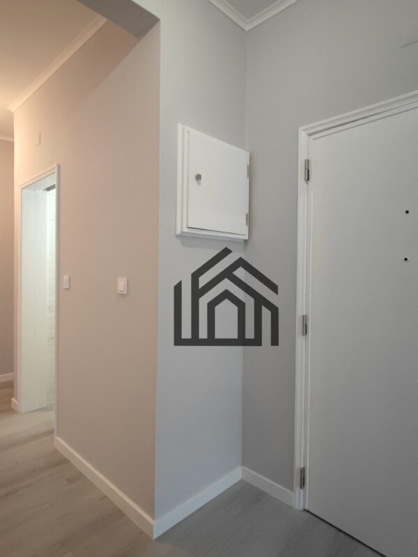 CP_1011 (20) CP_1011 (20)