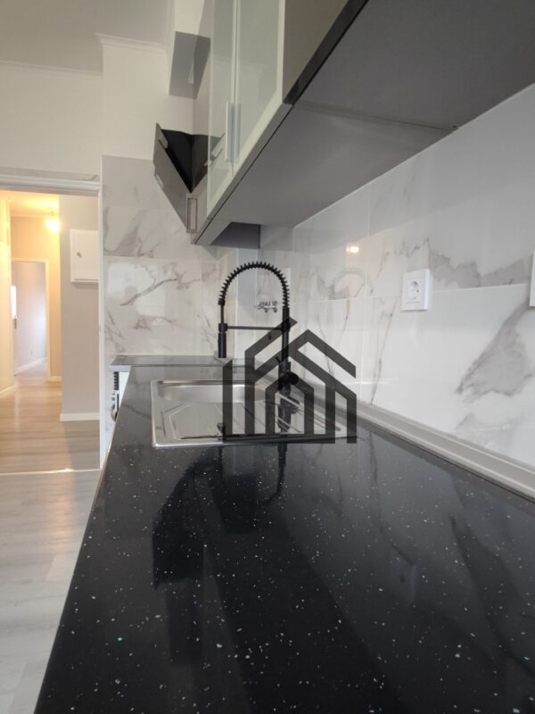 CP_1011 (21) CP_1011 (21)