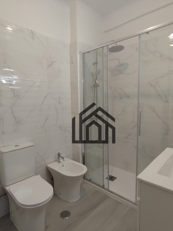 CP_1011 (7) CP_1011 (7)