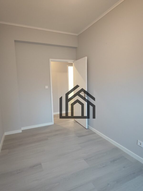 CP_1011 (8) CP_1011 (8)