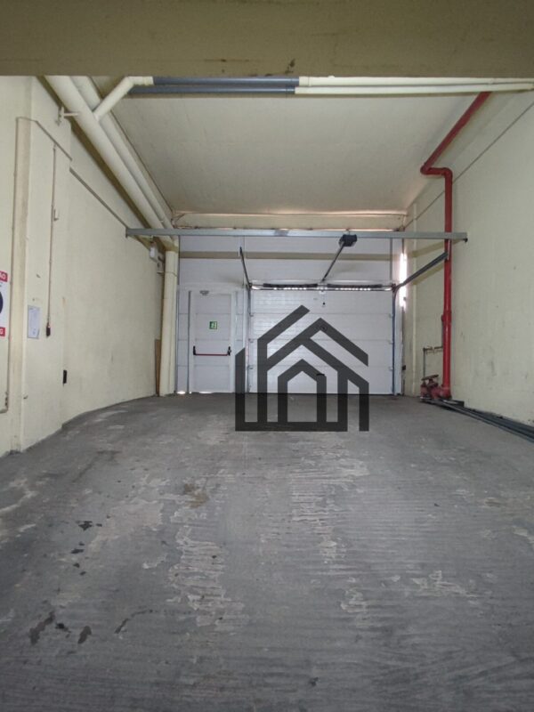 1744280882574 1744280882574