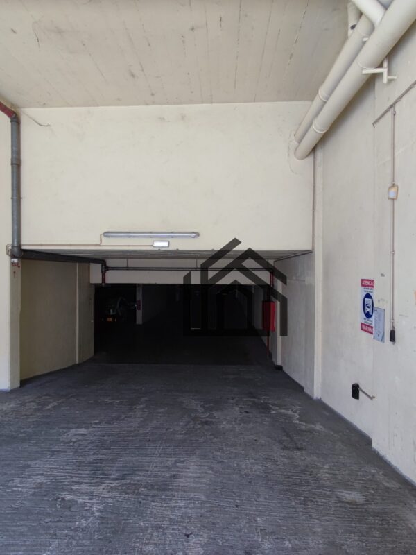 1744280882629 1744280882629