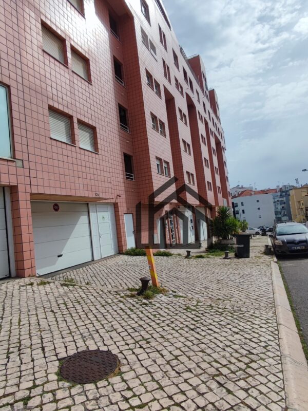 1744280882648 1744280882648