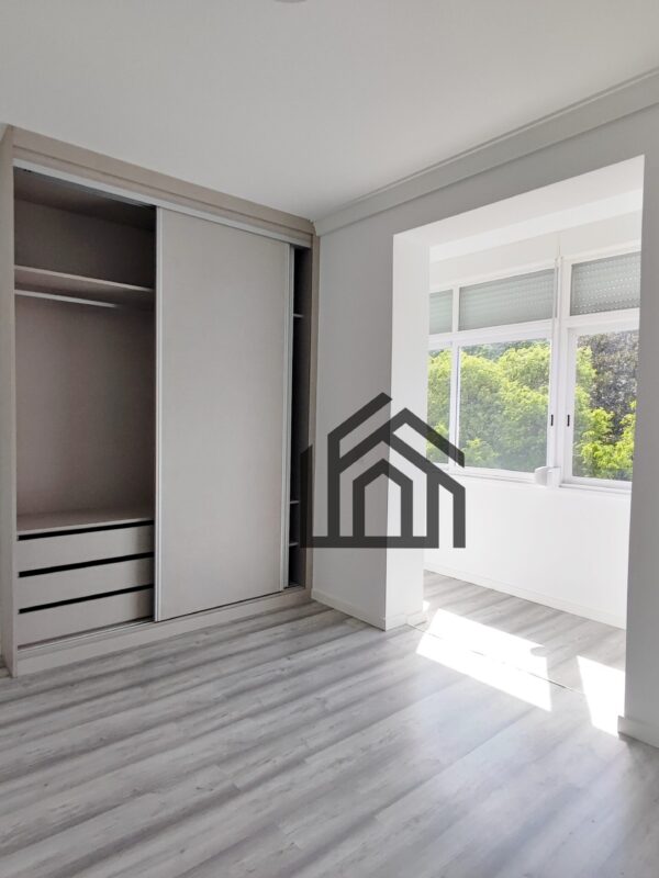 1745338800906 1745338800906