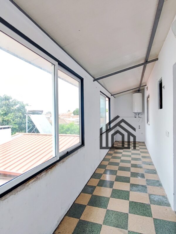 1749750852832 1749750852832