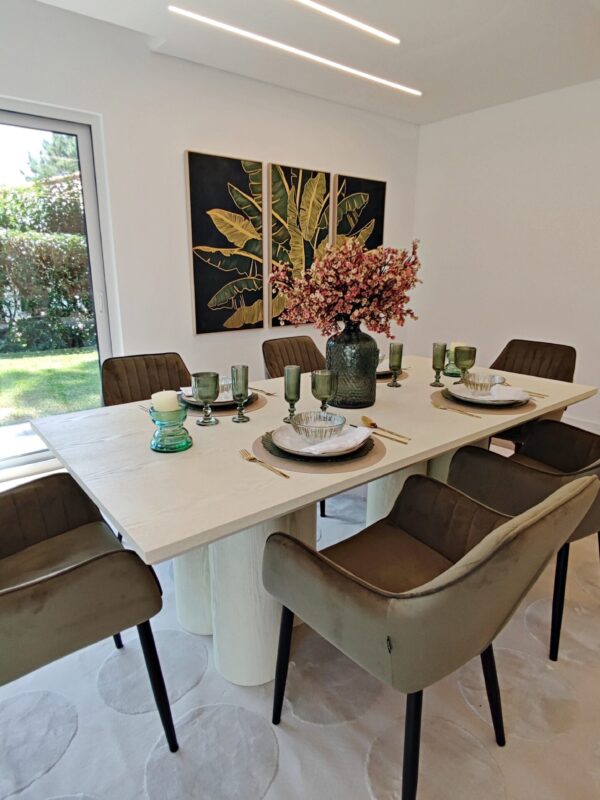 1751462835536 1751462835536