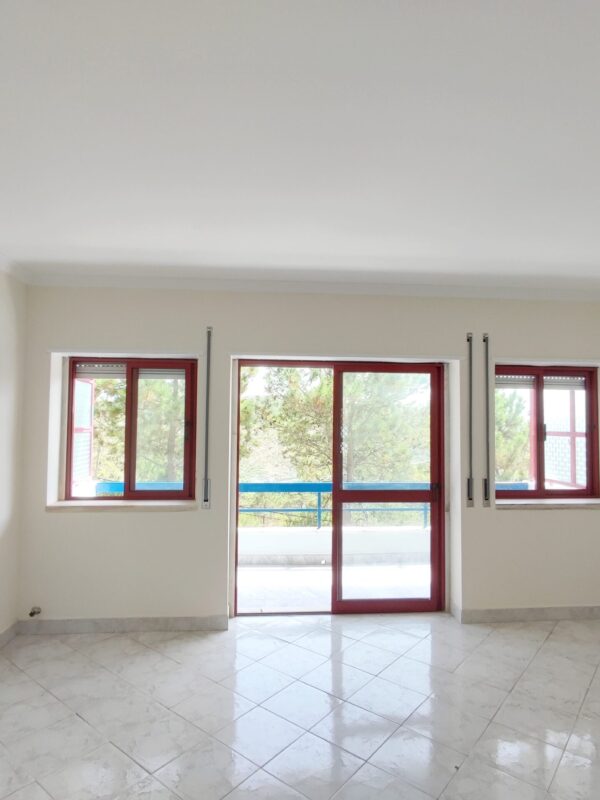 1755016838651 1755016838651