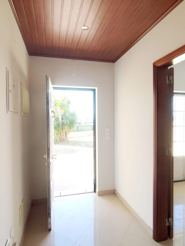 1755858169804 1755858169804