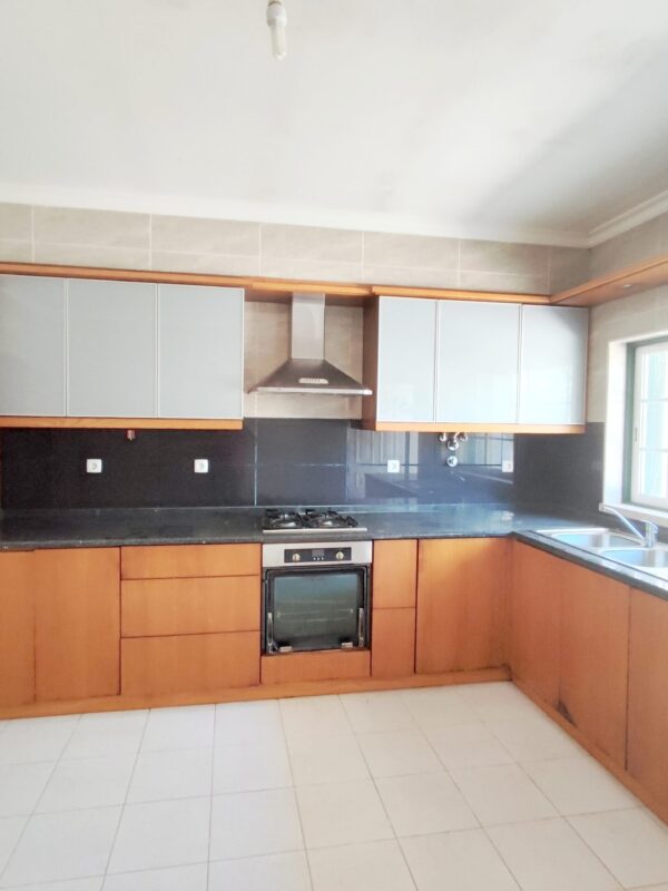 1755858169867 1755858169867