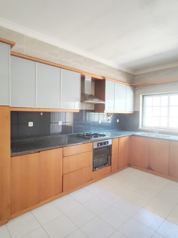 1755858169880 1755858169880