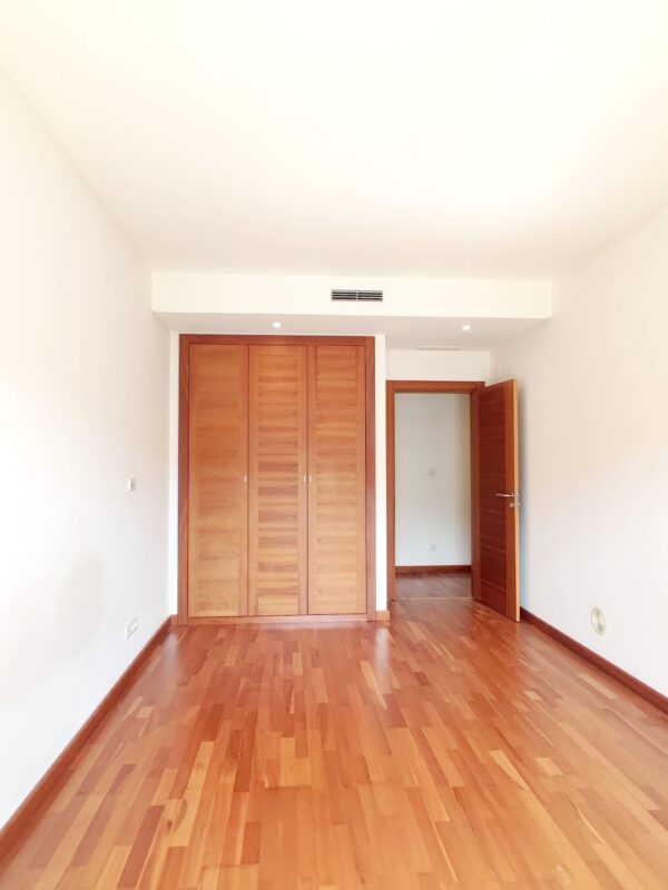 AD_2503_2 (14) AD_2503_2 (14)