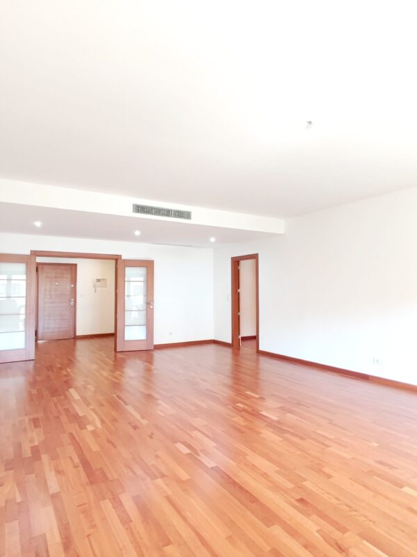 AD_2503_2 (37) AD_2503_2 (37)