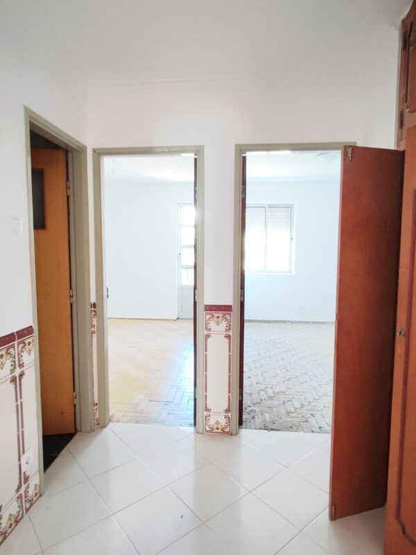 IMG-CP_1035 (7) IMG-CP_1035 (7)