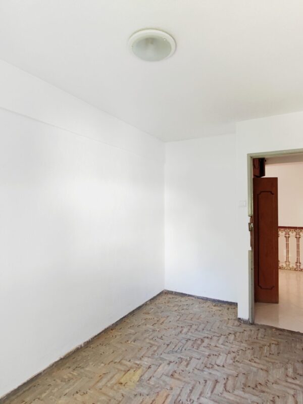 IMG-CP_1035 (9) IMG-CP_1035 (9)