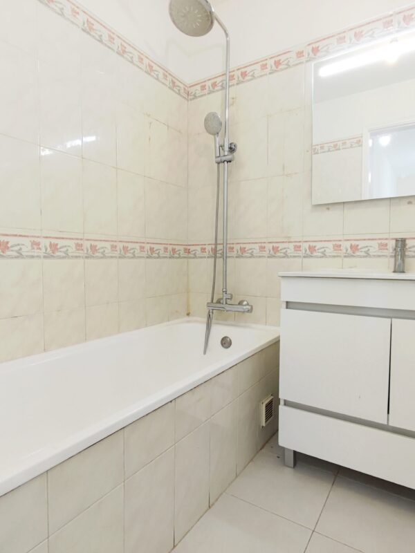 IMG-CP_1039 (16) IMG-CP_1039 (16)