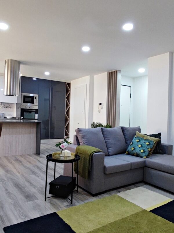 IMG-AD_RR13 (13) IMG-AD_RR13 (13)