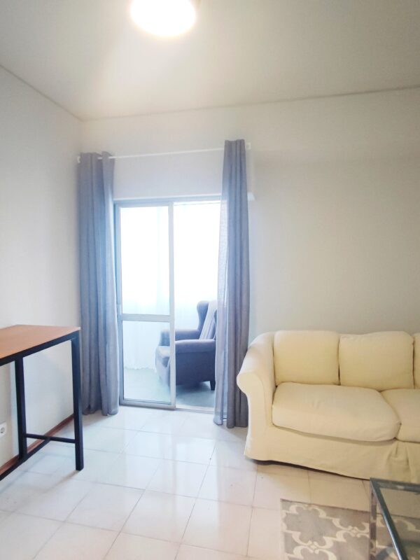 IMG-CP_1042 (13) IMG-CP_1042 (13)