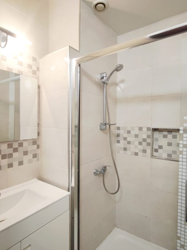 IMG-CP_1042 (16) IMG-CP_1042 (16)