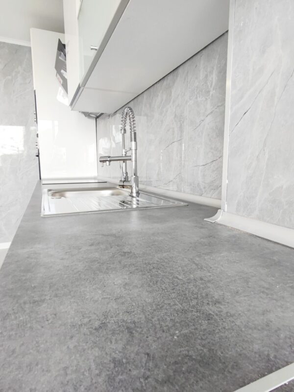 IMG-CP_1034V2 (19) IMG-CP_1034V2 (19)