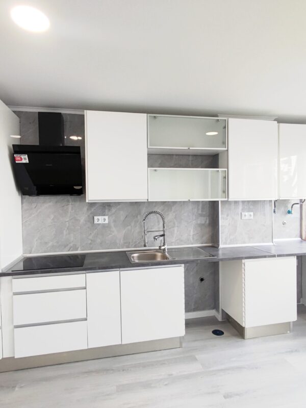 IMG-CP_1034V2 (24) IMG-CP_1034V2 (24)