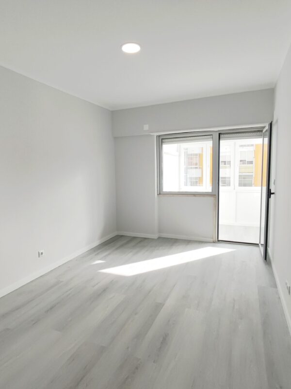 IMG-CP_1034V2 (4) IMG-CP_1034V2 (4)