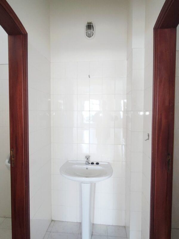 IMG-CP_1050 (6) IMG-CP_1050 (6)