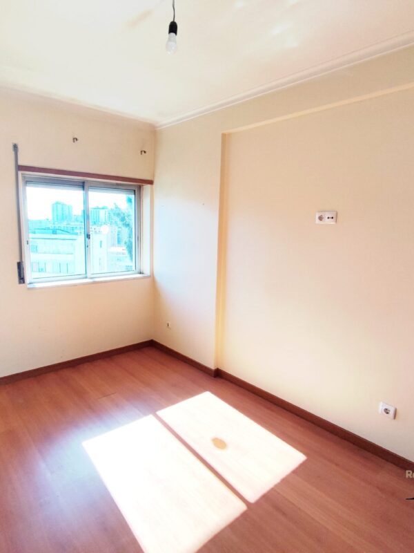 IMG-CP_1051 (6) IMG-CP_1051 (6)