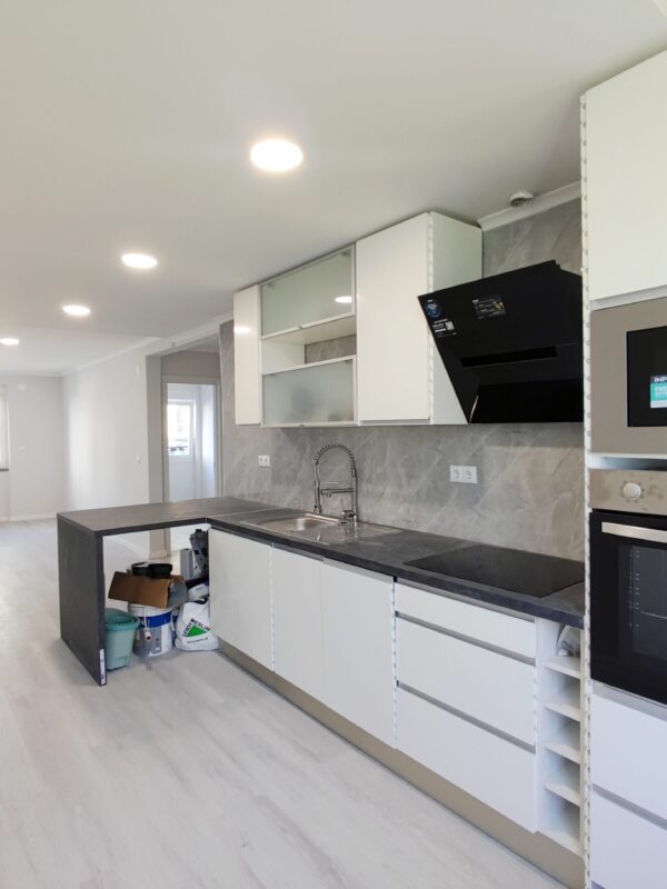 IMGV2-CP_1040 (1) IMGV2-CP_1040 (1)